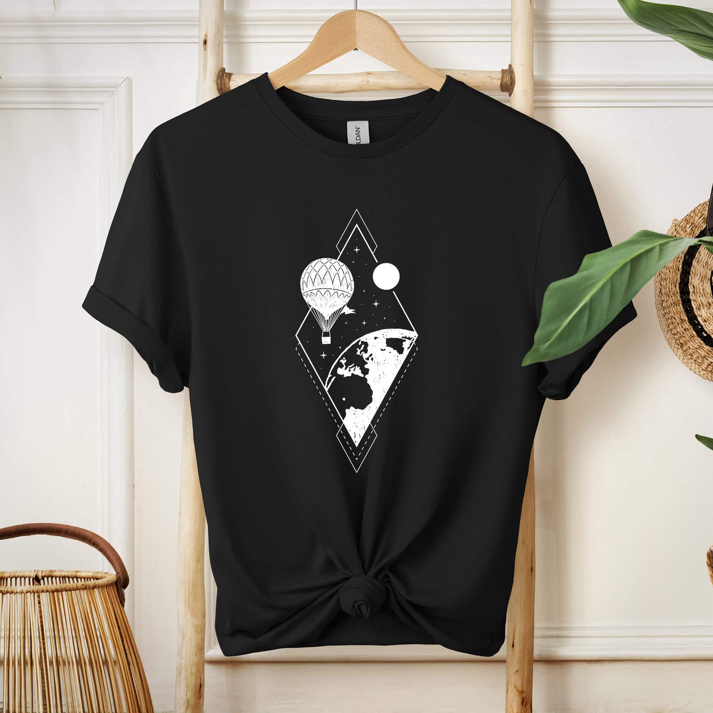 014-07 Air Balloon Dark T-Shirt