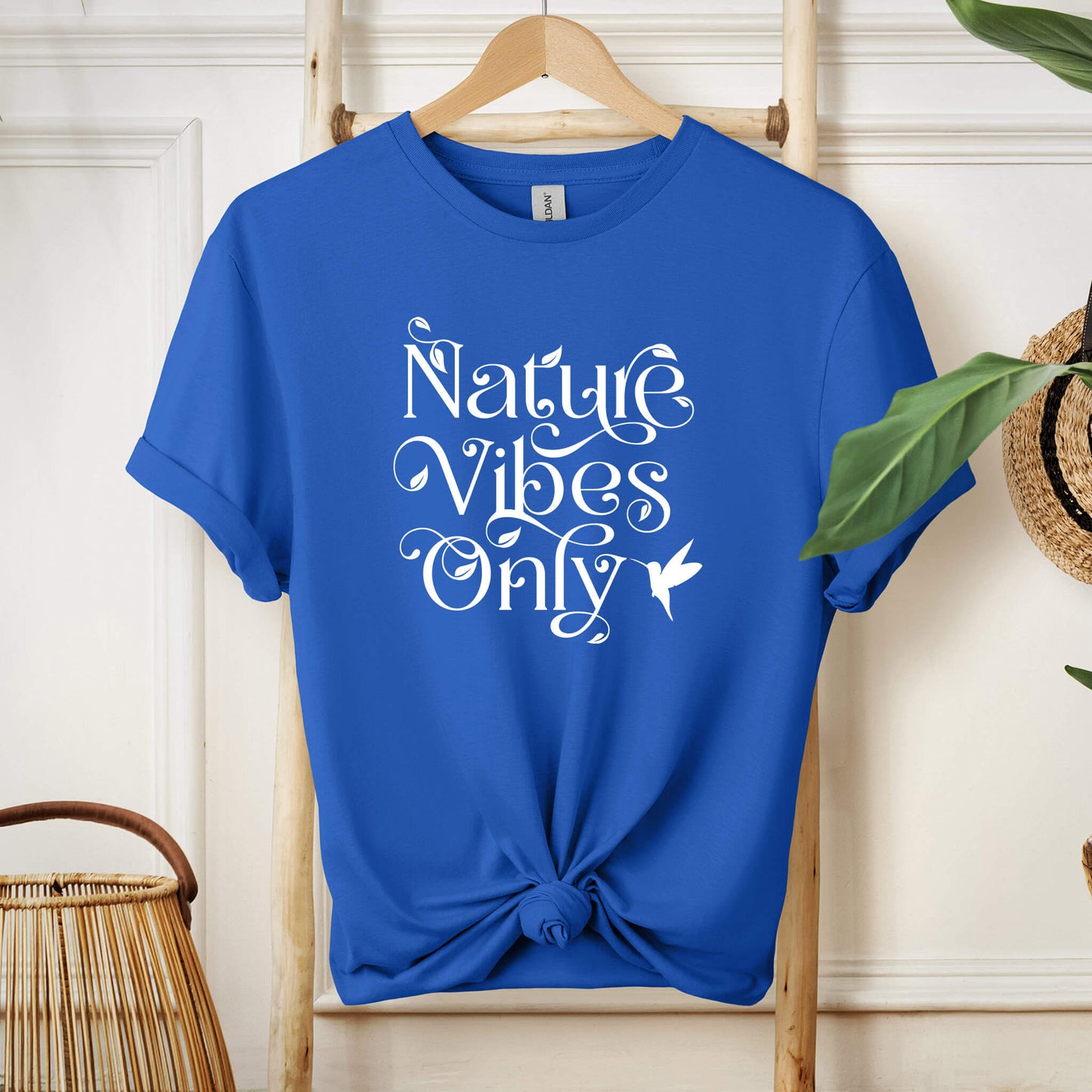 015-08 Nature Vibes Only Dark T-Shirt