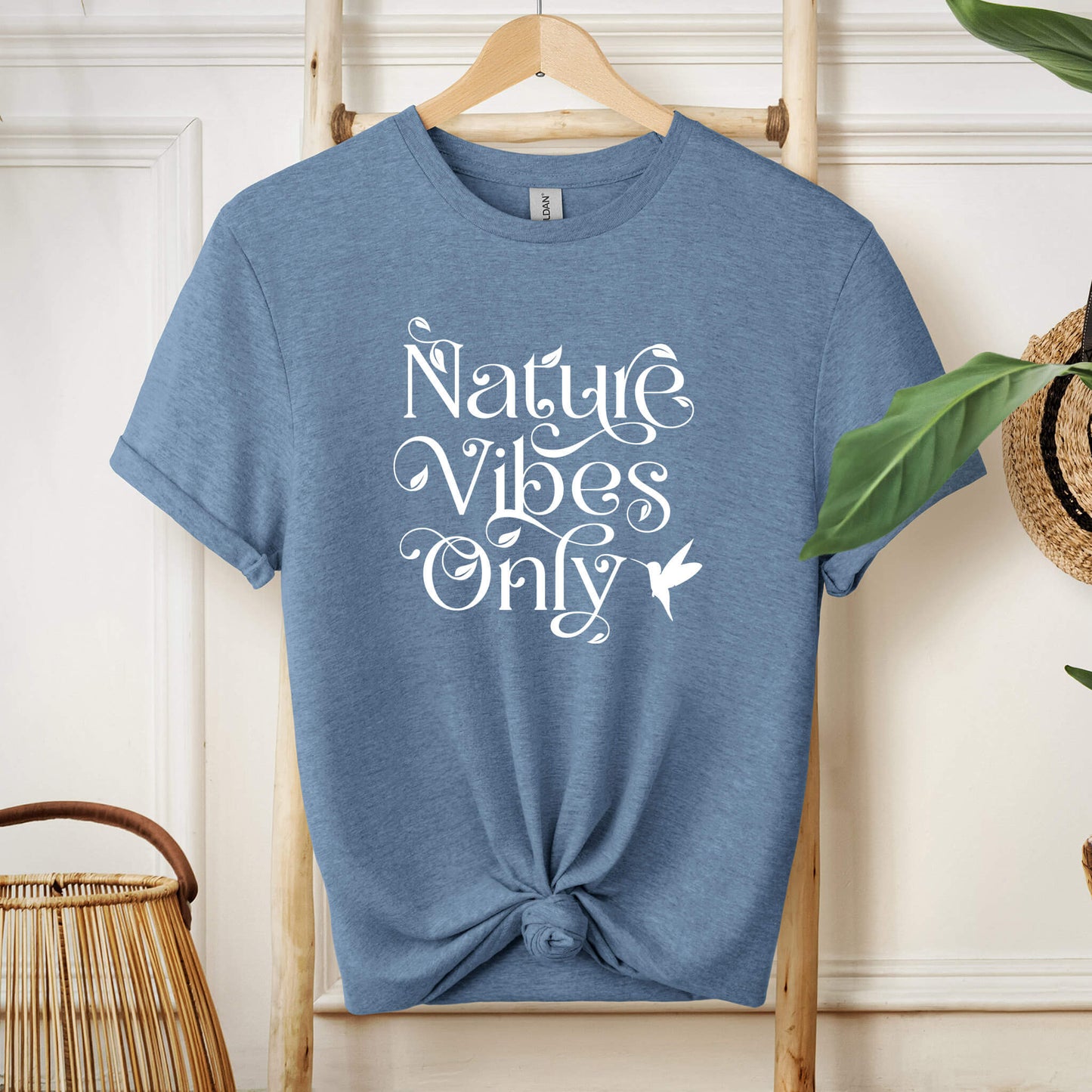 015-08 Nature Vibes Only Dark T-Shirt