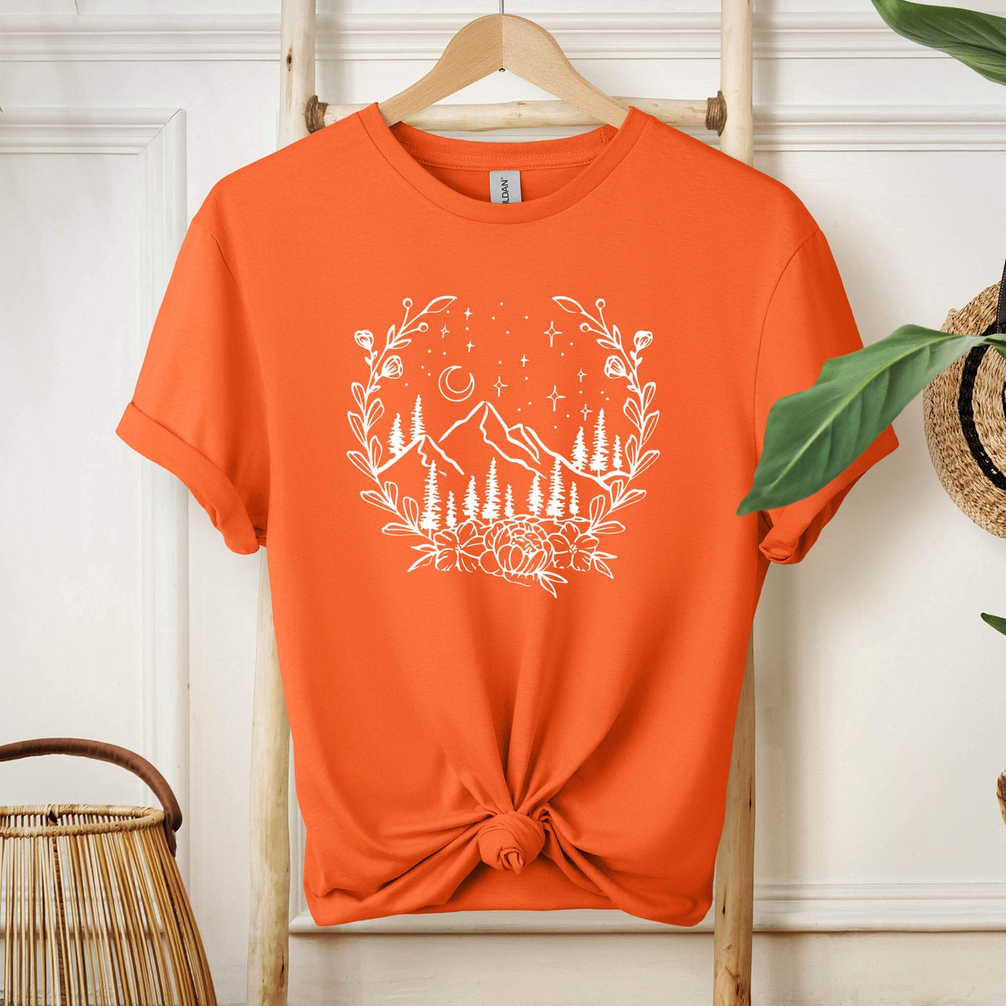 004-09 Nature Vines Dark T-Shirt