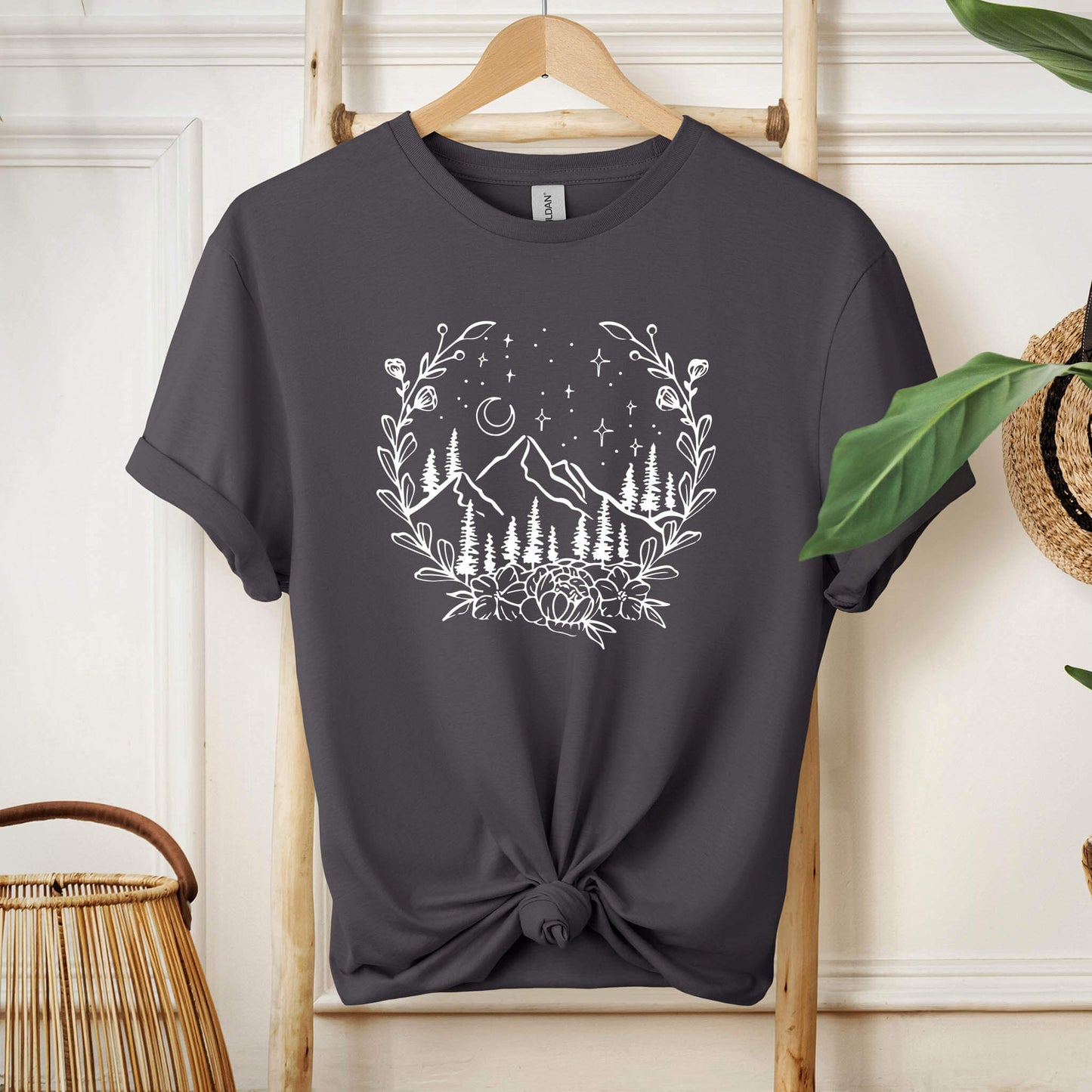 004-09 Nature Vines Dark T-Shirt